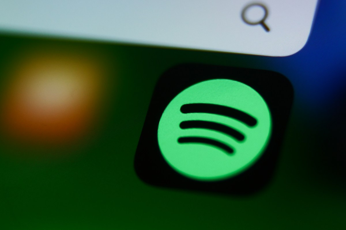 Spotify calls Apple's DMA compliance plan 'extortion' and a 'complete and total farce'